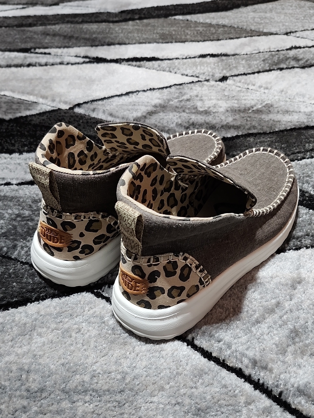HEY DUDE DENNY HEAVY CANVAS LEOPARD PRINT ANKLE BOOTIE SNEAKERS SHOES